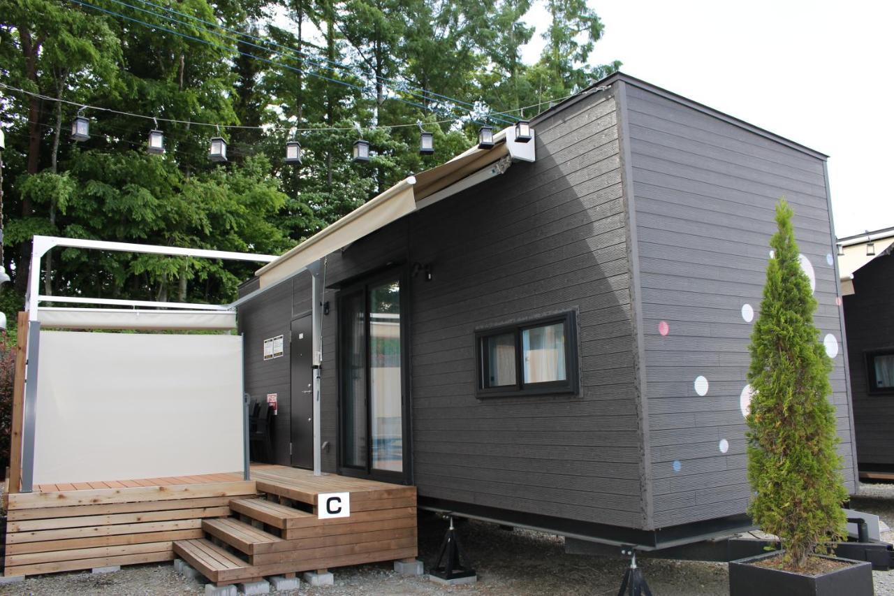 פוג'יקאוואגוצ'יקו Mt Fuji Glamping Tourist Villa Kawaguchiko מראה חיצוני תמונה