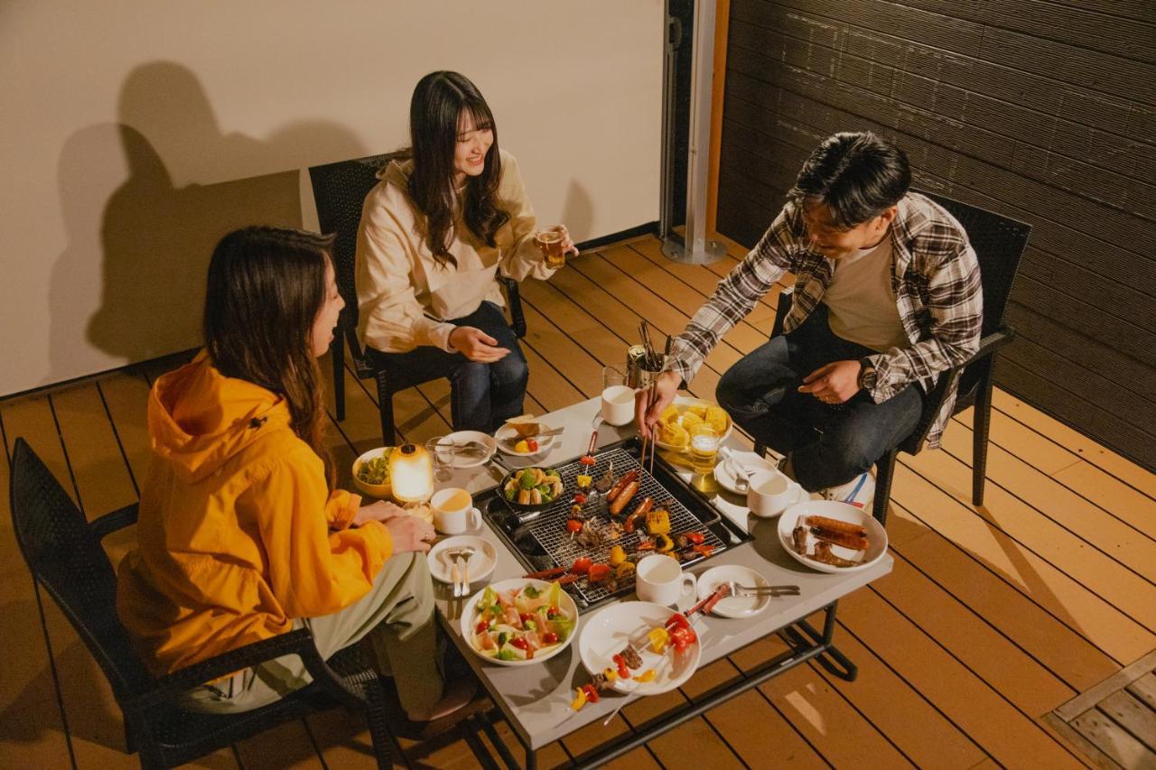 פוג'יקאוואגוצ'יקו Mt Fuji Glamping Tourist Villa Kawaguchiko מראה חיצוני תמונה