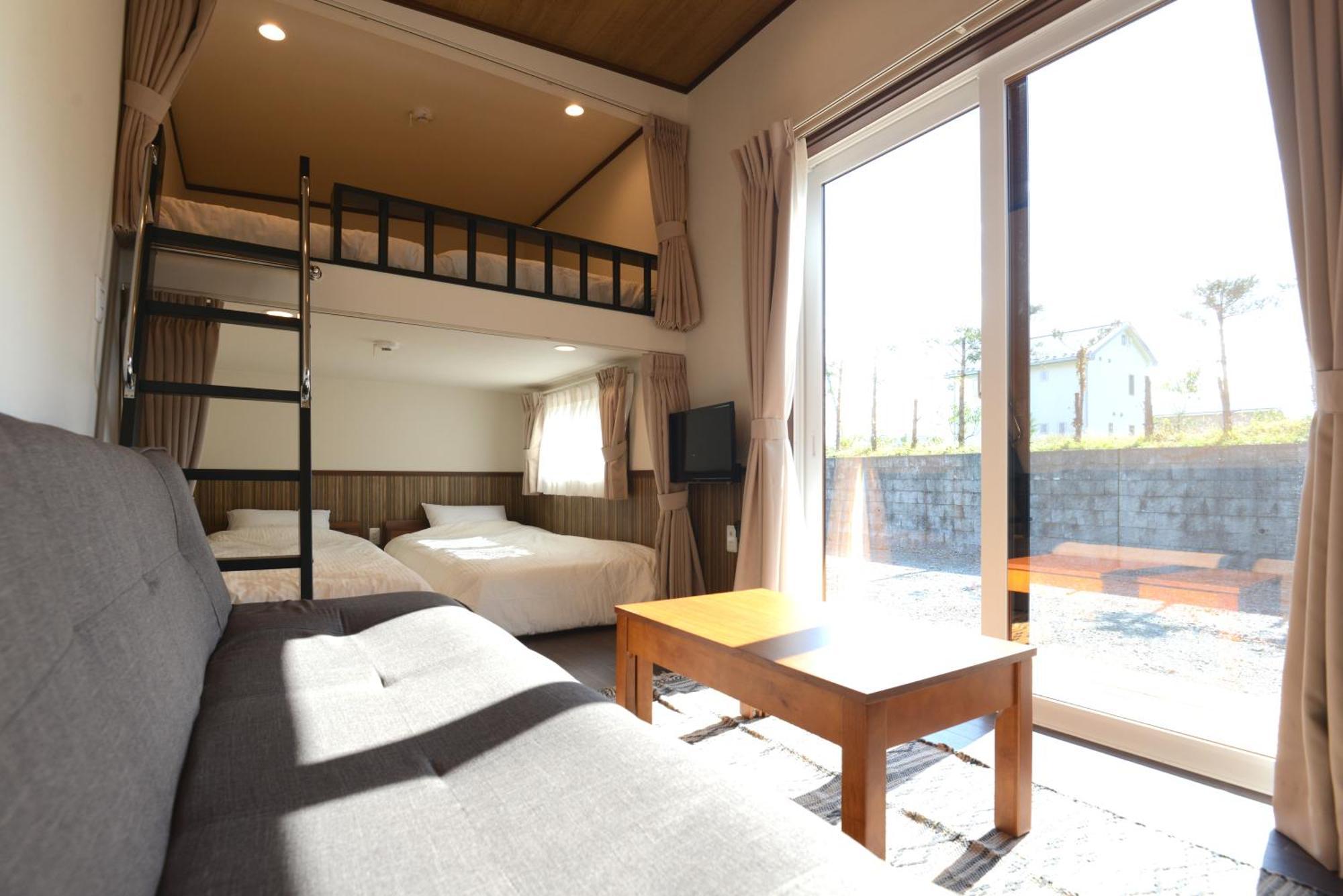 פוג'יקאוואגוצ'יקו Mt Fuji Glamping Tourist Villa Kawaguchiko מראה חיצוני תמונה